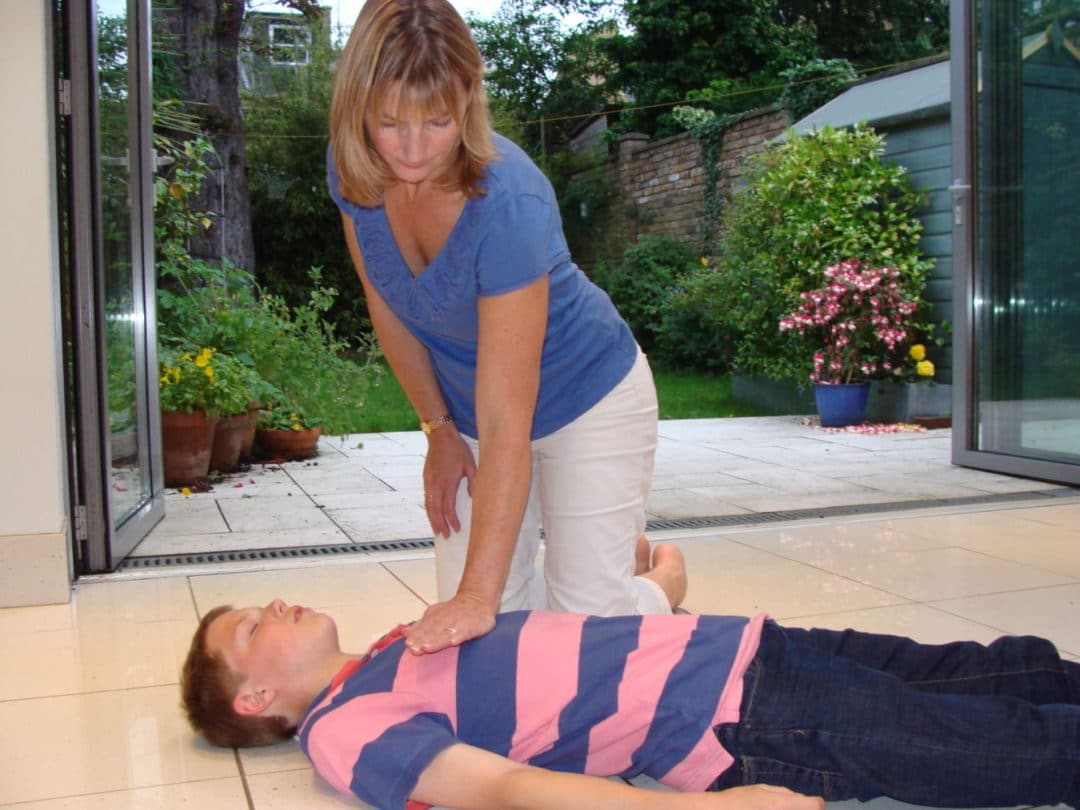 What to do Before the Ambulance Arrives - Help the NHS