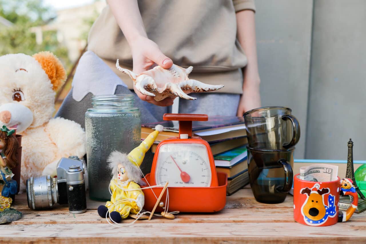 Our guide to buying new and used toys safely - First Aid for Life